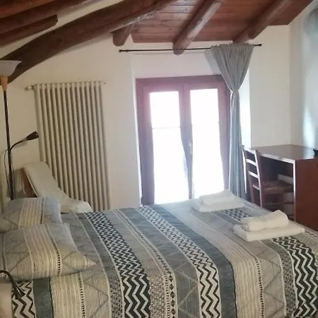 La Casetta Semesterbostad Como
